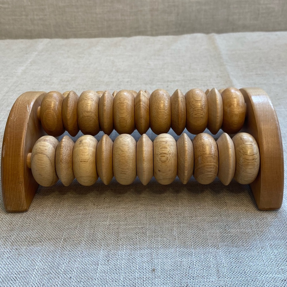 Bath & Body Works wooden foot massager.